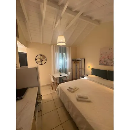 Episkopos * Nikiána