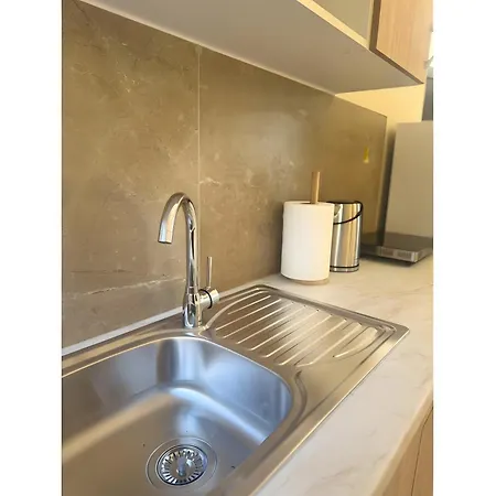 Episkopos Apartman *